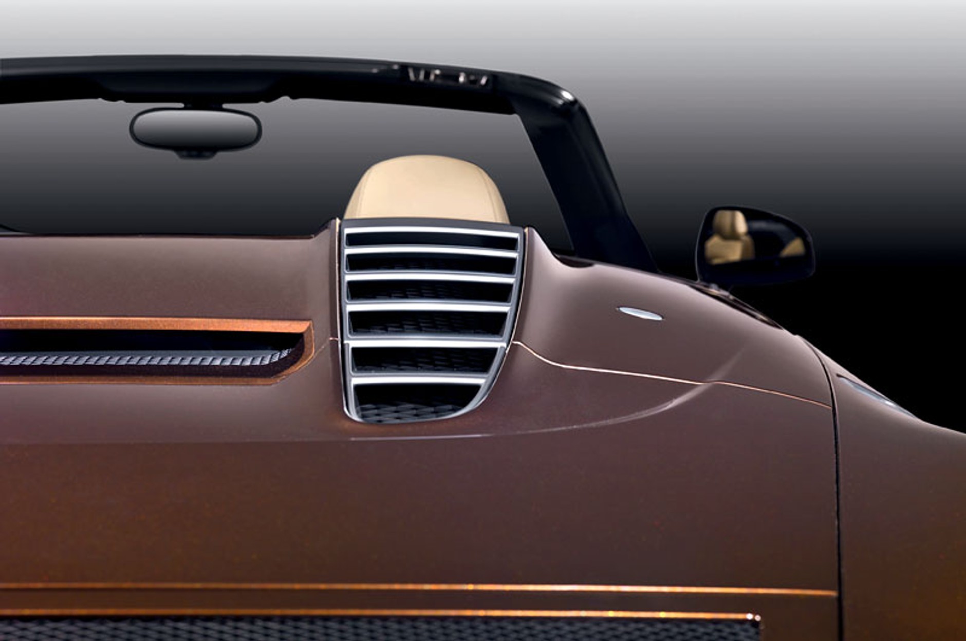 Audi R8 Spyder: V10 quattro inaczej