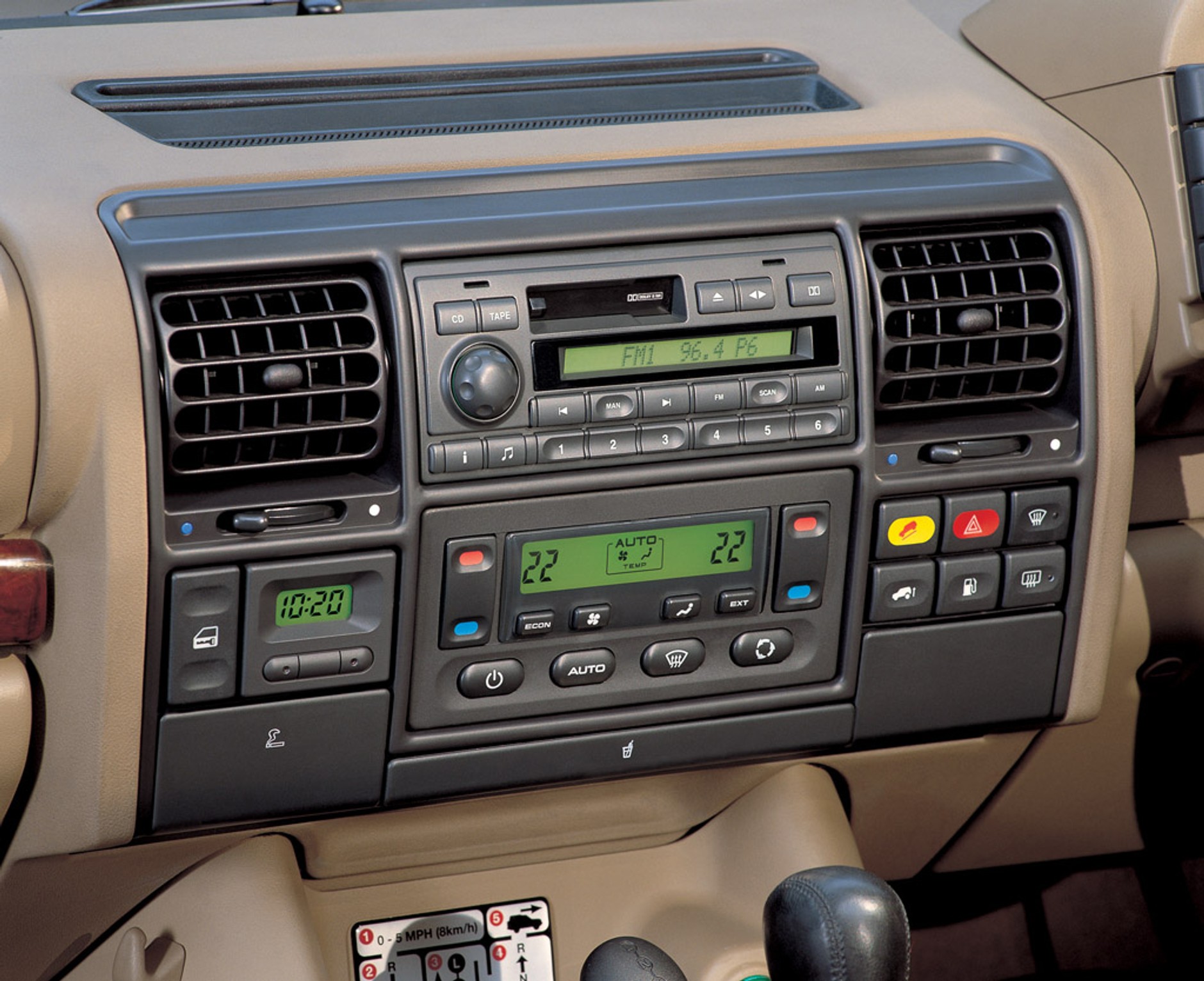 Używany Land Rover Discovery: terenówka w teren i na szosę