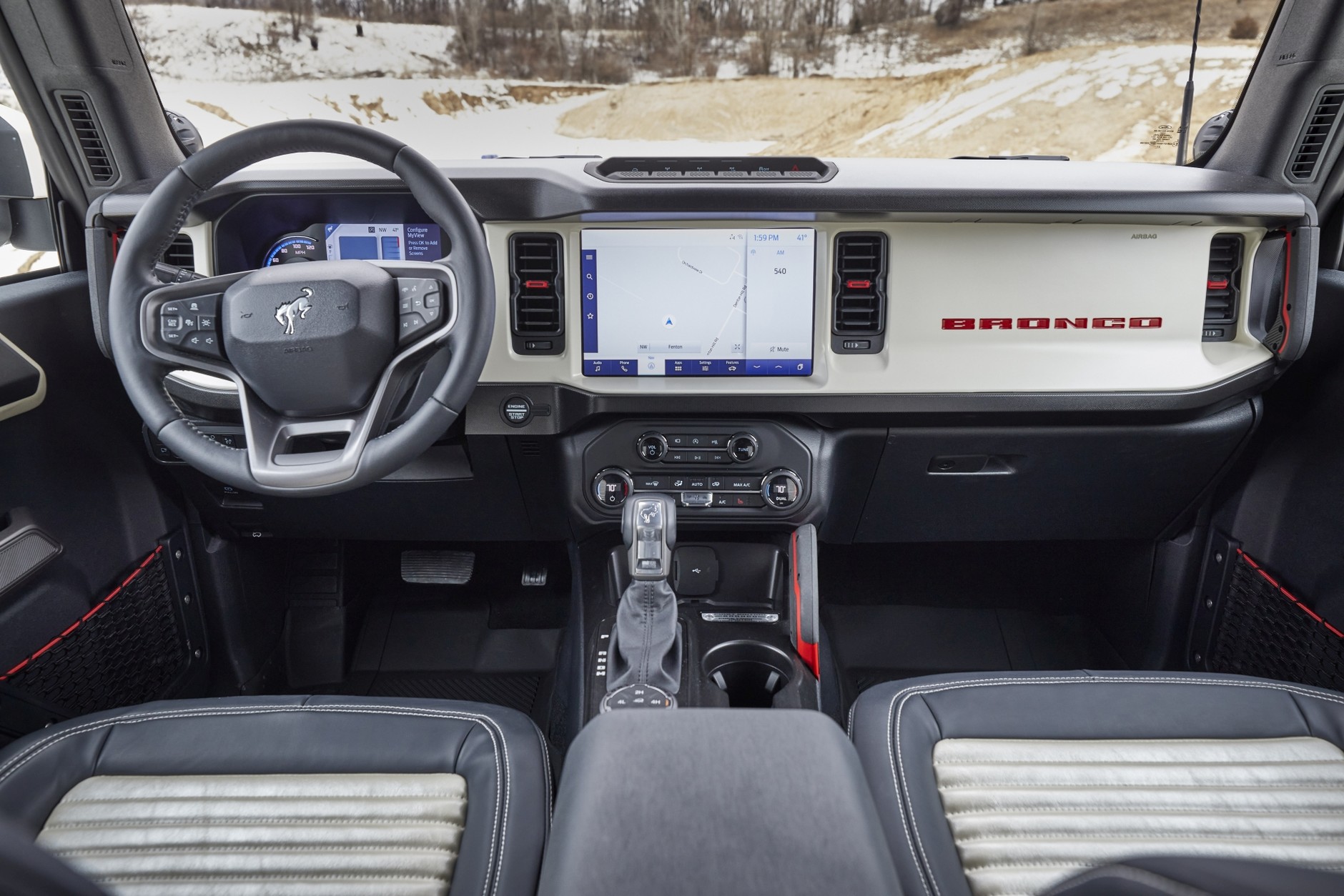 Papieski Ford Bronco