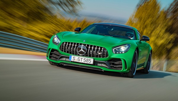 Mercedes-AMG GT R