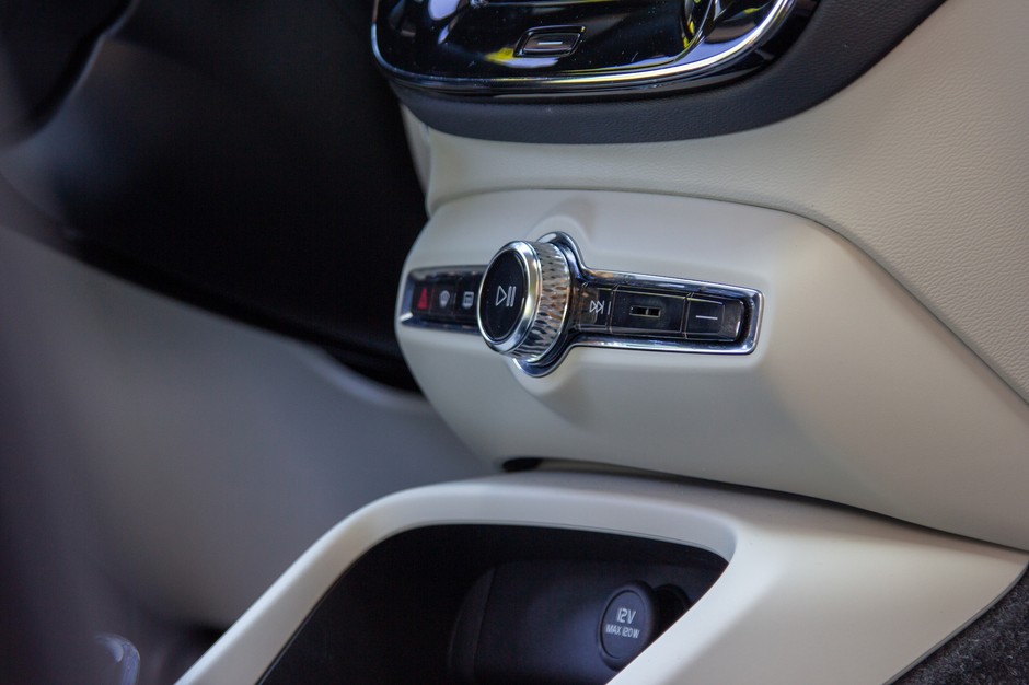 Volvo XC40 B3