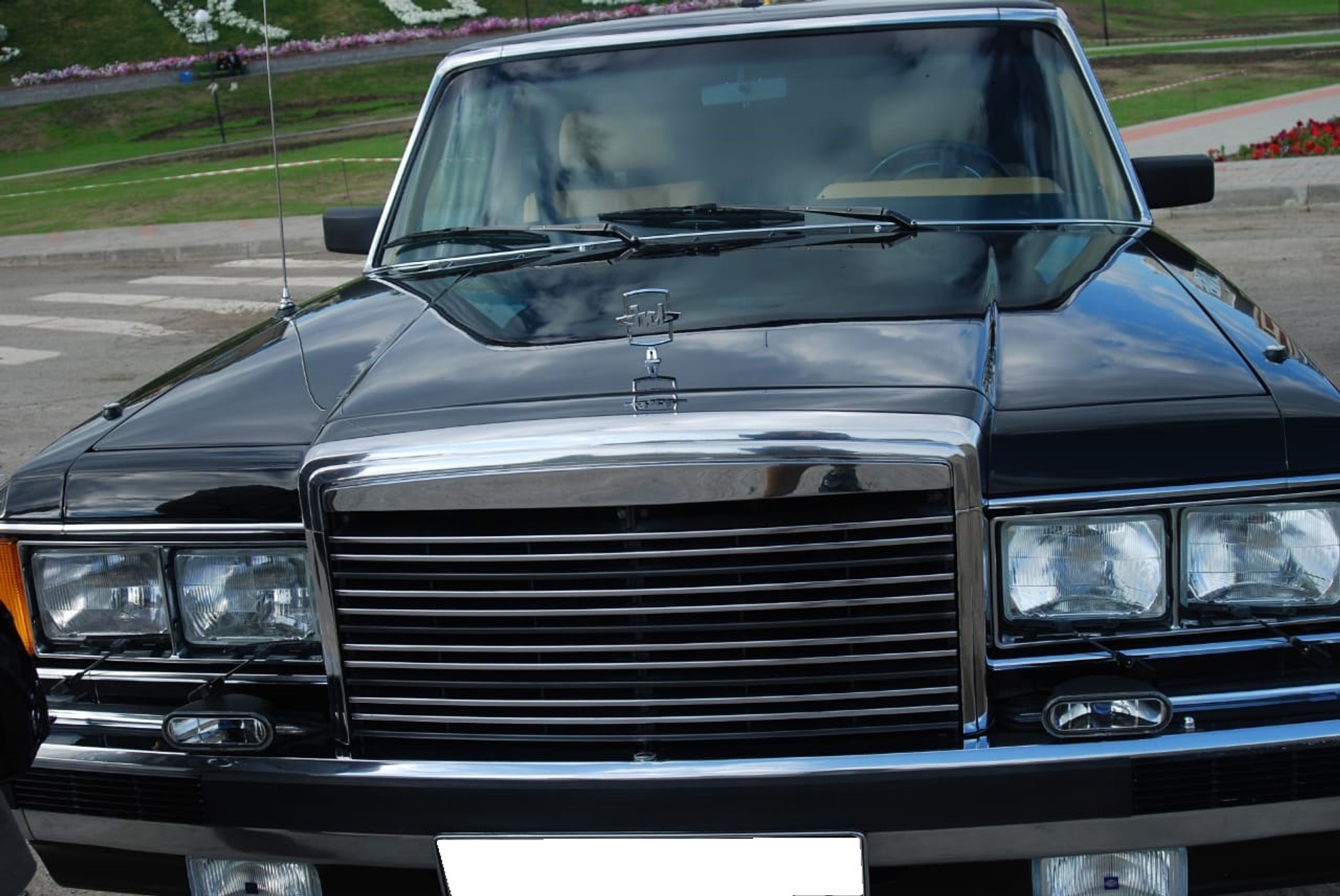 Sowiecka limuzyna marki Ził