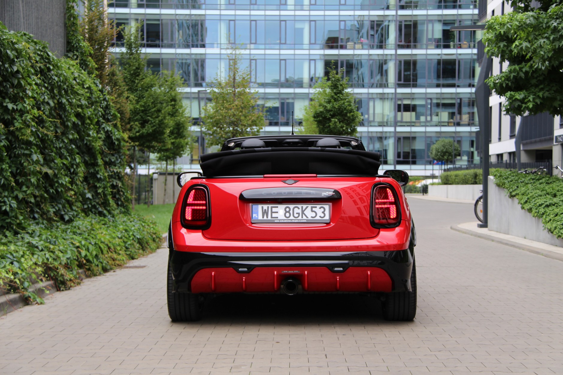 MINI John Cooper Works Cabrio