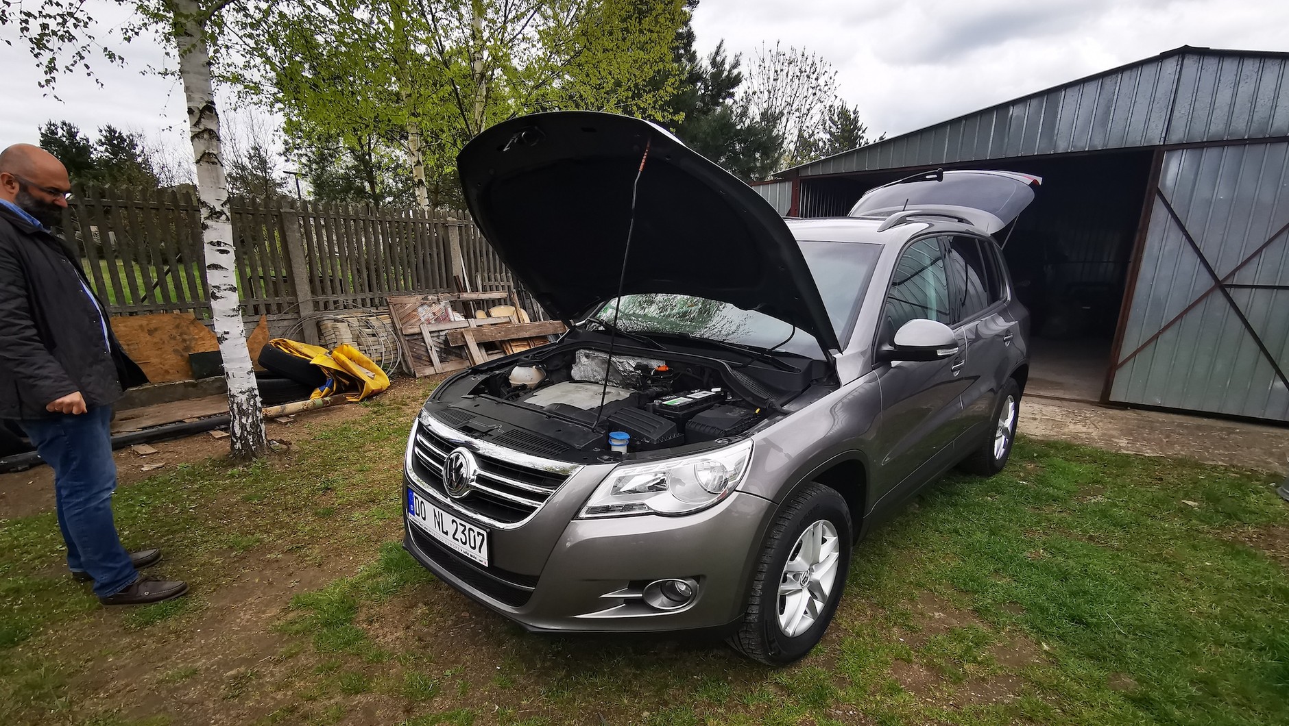 VW Tiguan, rocznik 2009, przebieg 212 tys. km, cena 36 900 zł.