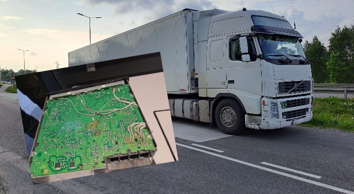 Inspektorzy kontrolowali mołdawską ciężarówkę. Zaniepokoiła ich plomba