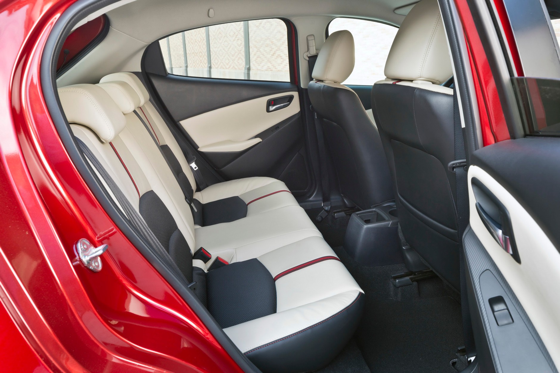 Mazda2 w europejskiej specyfikacji