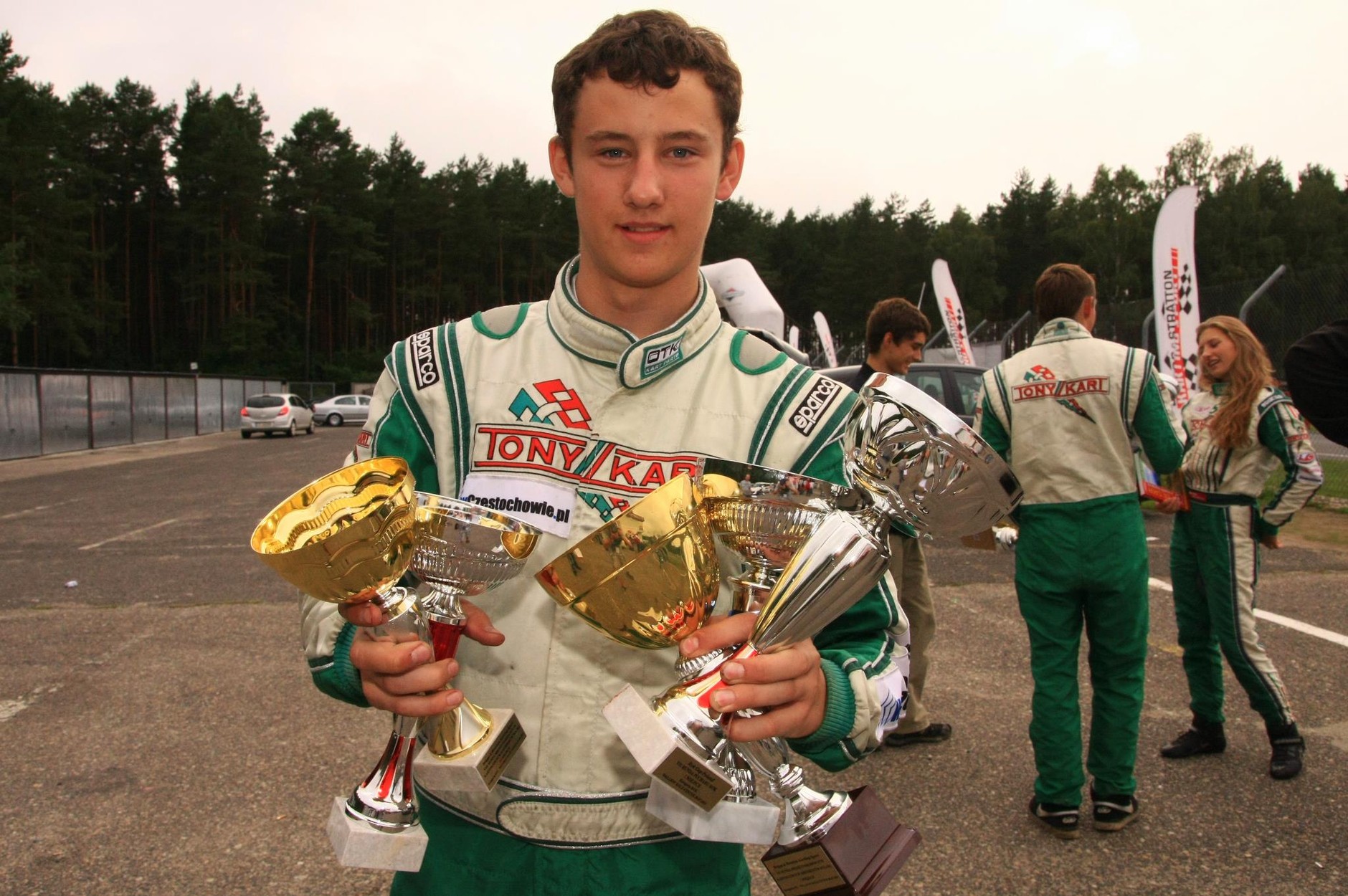 15-latek w Kia Lotos Race