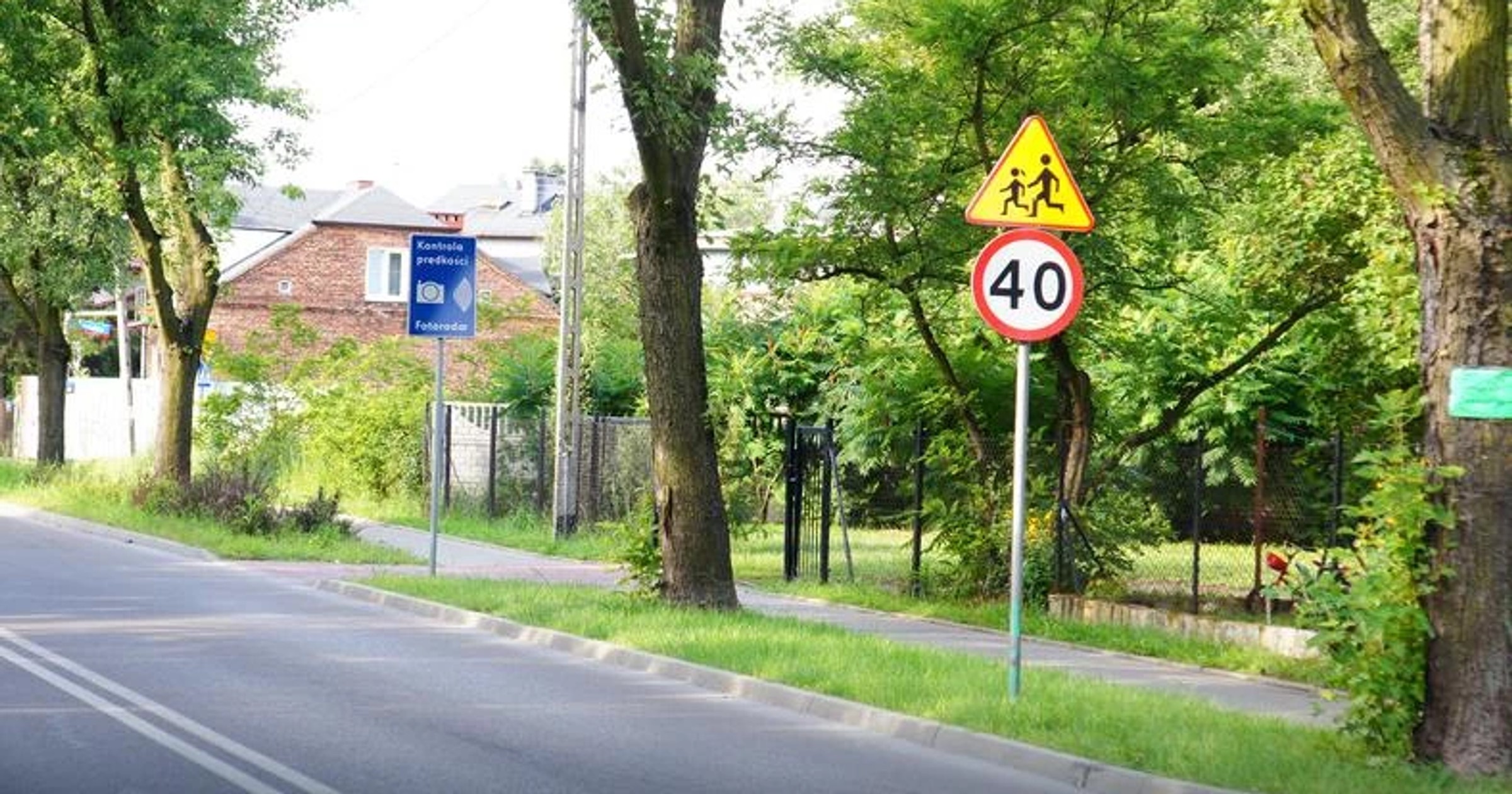 Kiedy zwalniać, widząc ograniczenie prędkości?