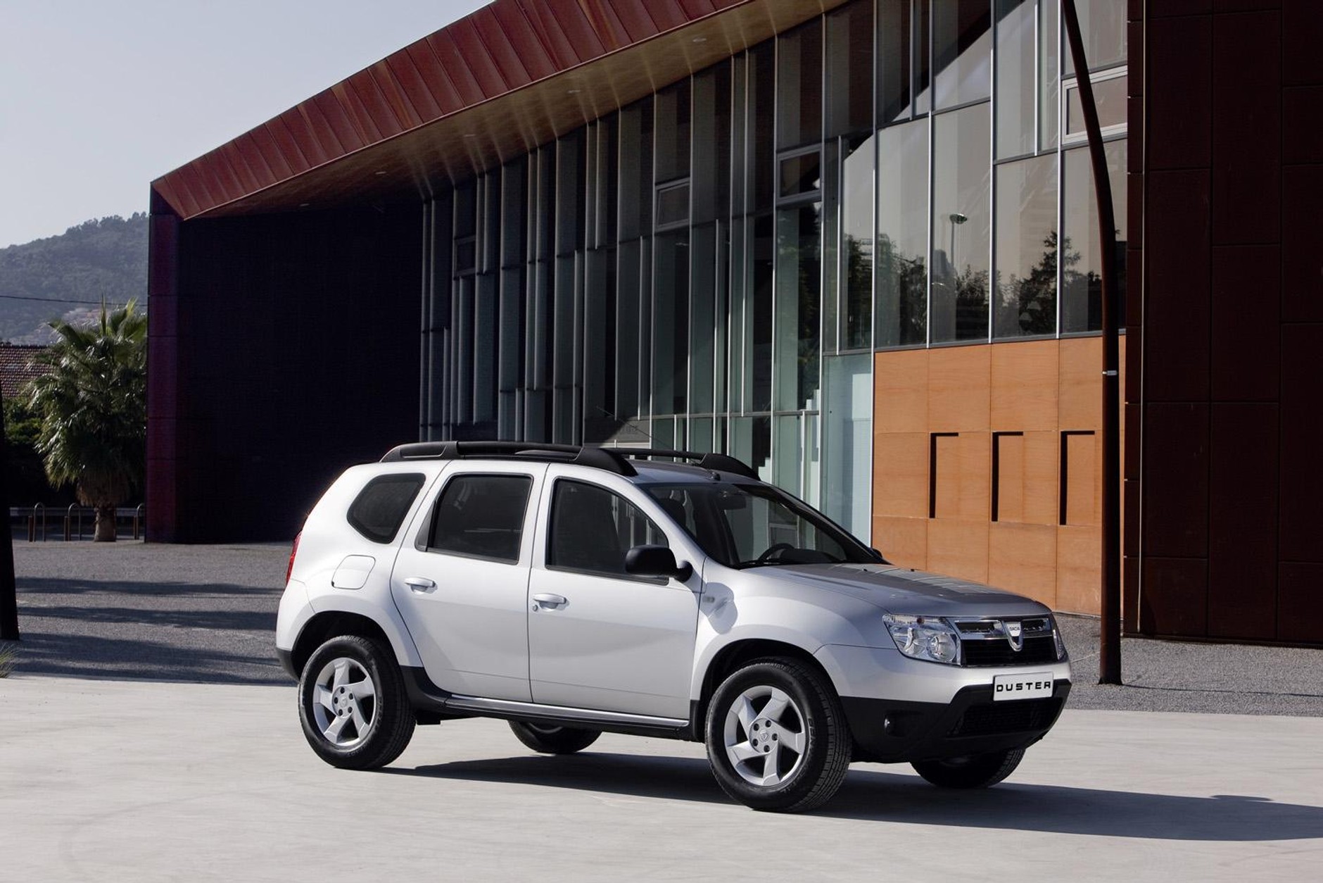Dacia Duster: Terenówka dla każdego za 39 900 zł