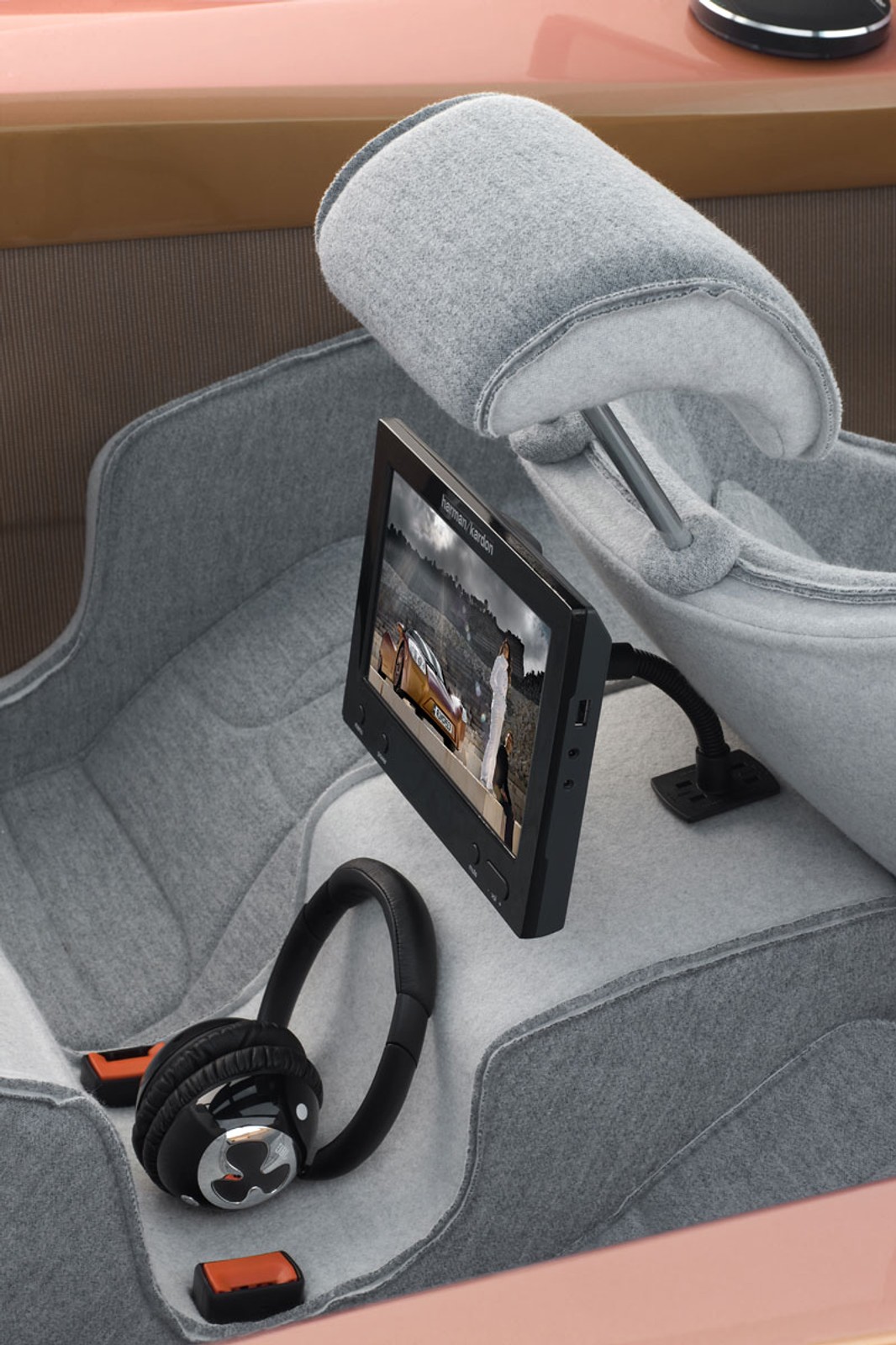 Genewa 2009: Rinspeed iChange przed premierą