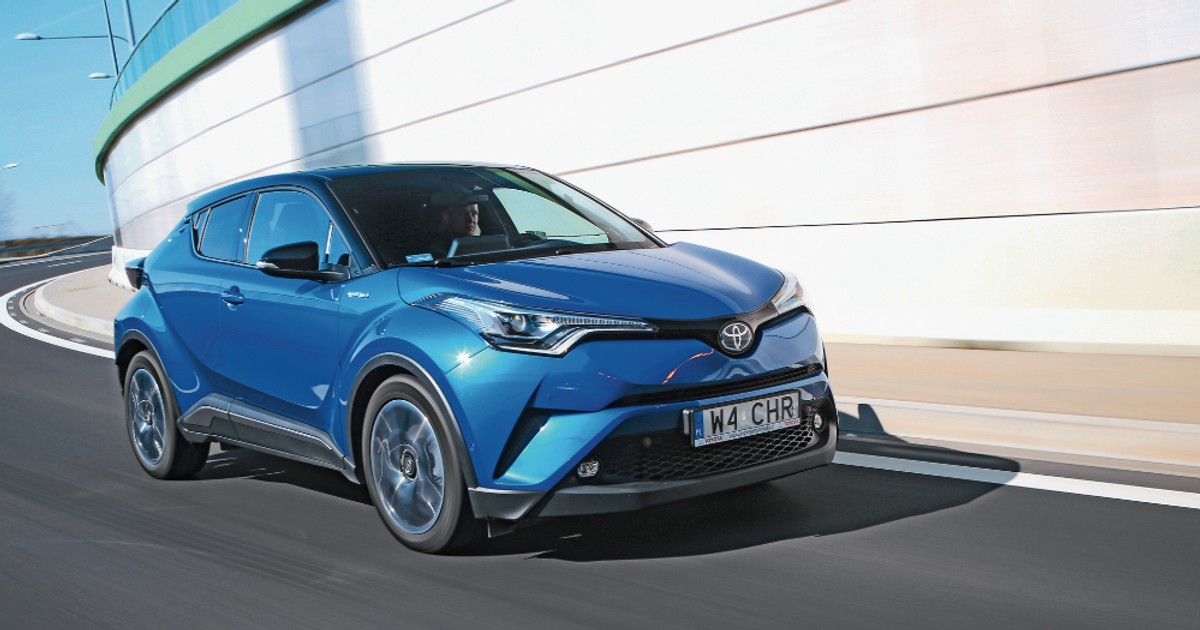  Używana Toyota C-HR czy VW T-Roc? Poprosiłem mechanika o ocenę. Ten SUV na piątkę, ale drugi...