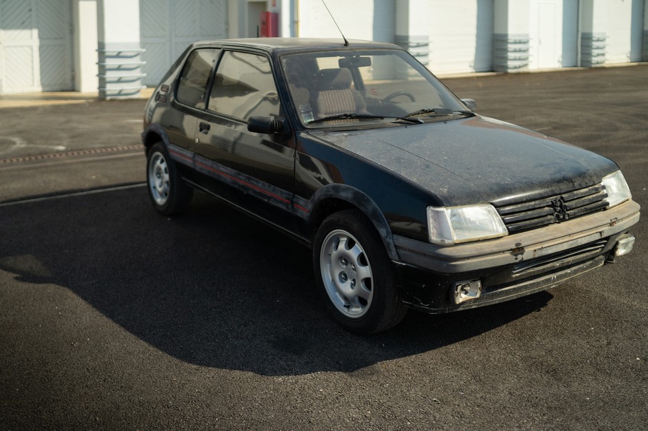 Peugeot – renowacja i sprzedaż klasyków