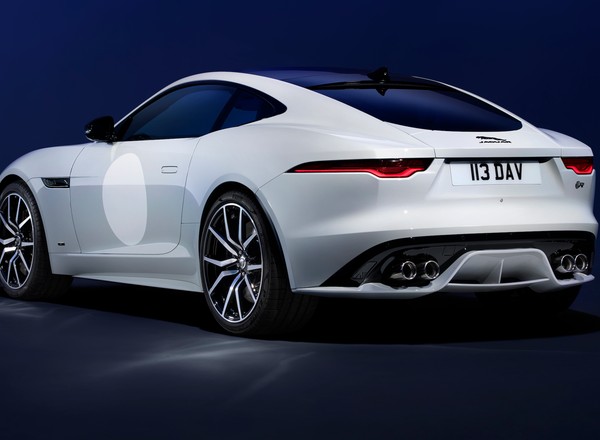 Ostatni sportowy Jaguar z silnikiem spalinowym. Posłuchaj, jak brzmi