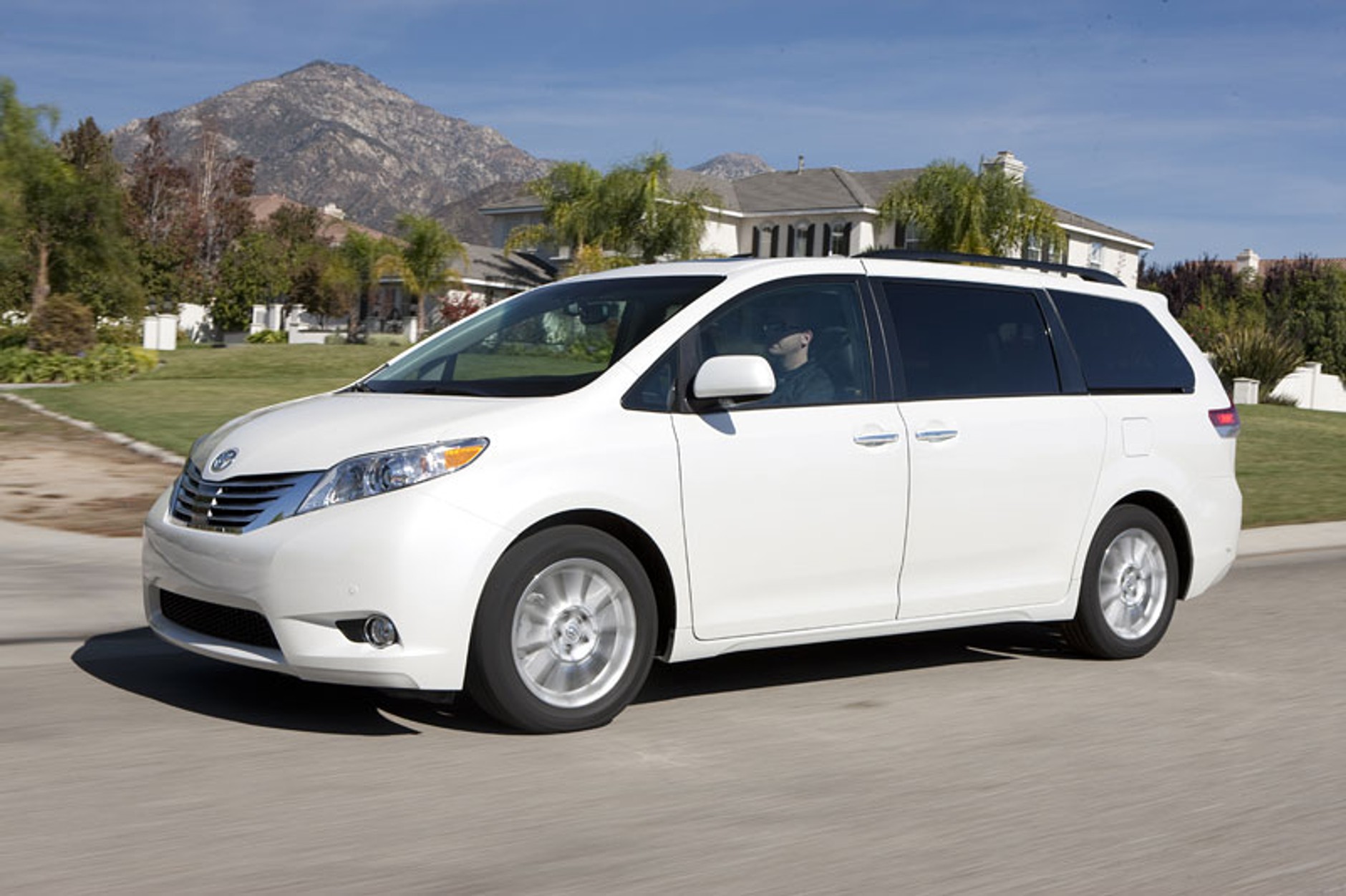 Toyota Sienna: Třetí generace velkého MPV pro Američany