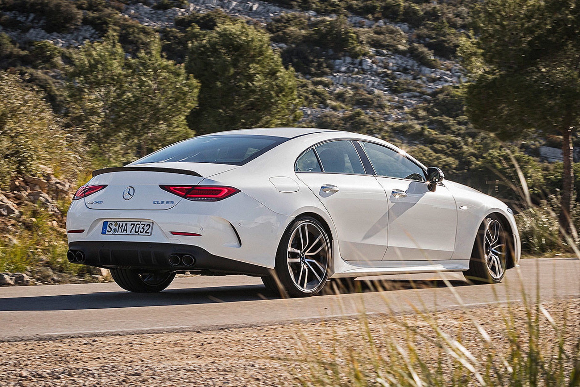 Mercedes CLS - szlachetniejsza wersja klasy E | Test i zdjęcia |