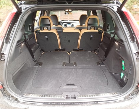 Volvo XC90 B5