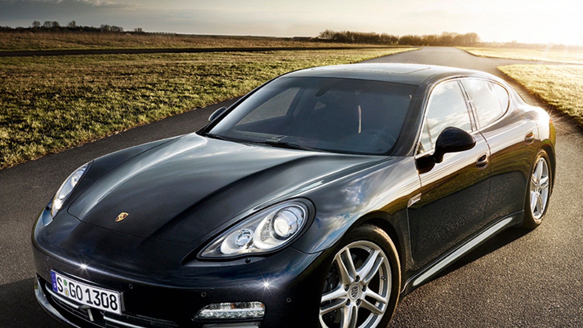 Co się zmieniło w Porsche Cayenne i Panamerze?