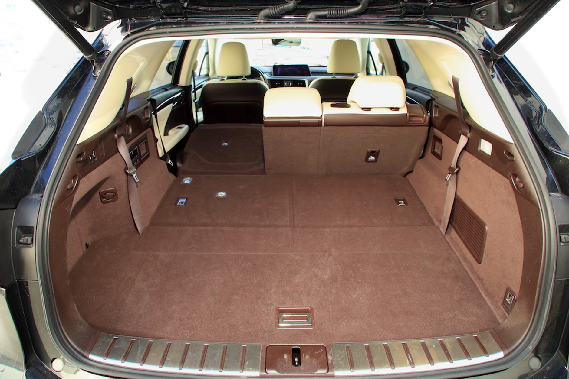 Lexus RX 450h L – luksus na 7 osób