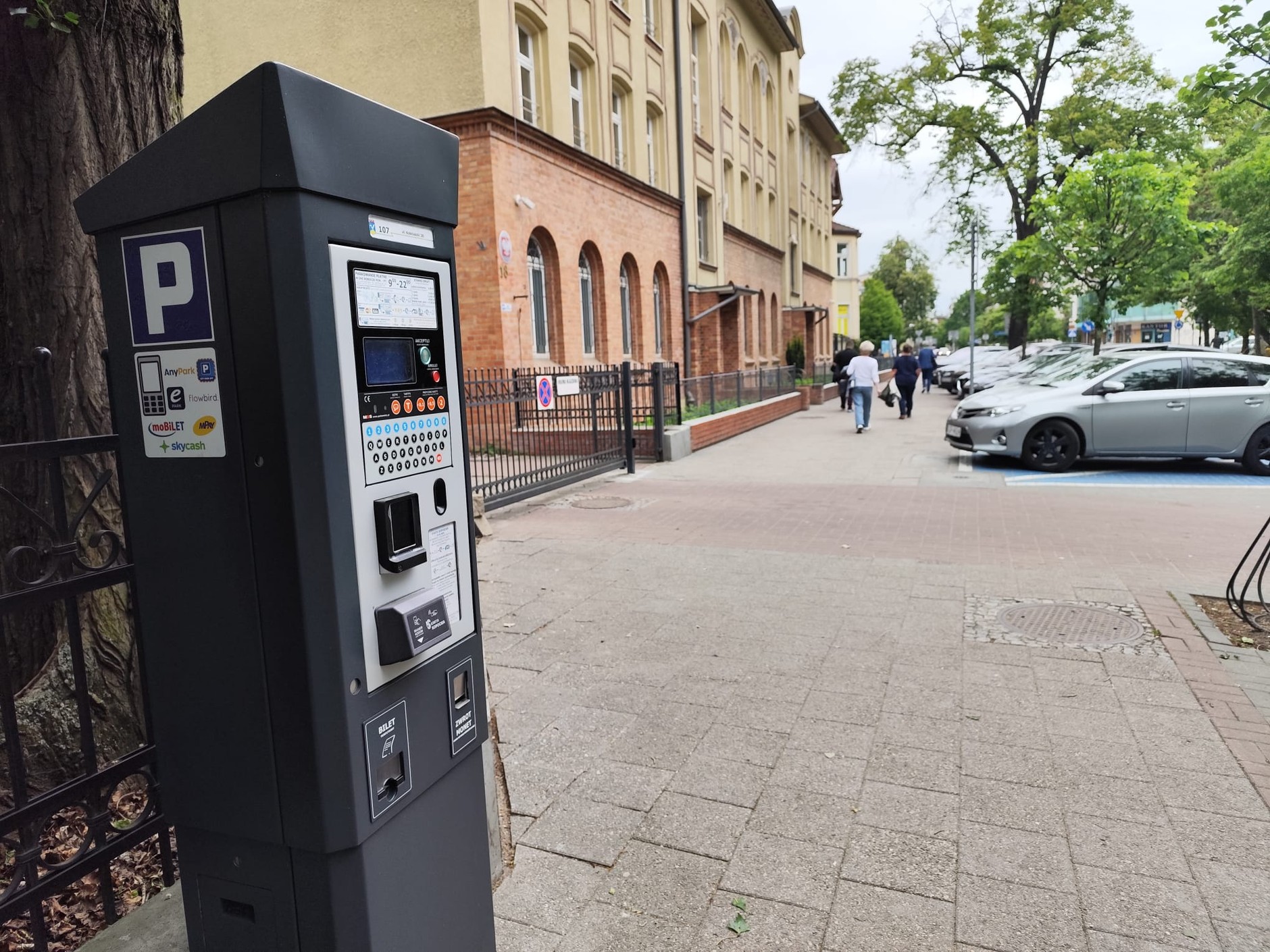 Mieszkańcy posiadający Kartę Sopocką skorzystają z większych ulg – zapłacą tylko 2 zł za pierwszą godzinę postoju. Ulga będzie mogła być wykorzystana dwa razy dziennie