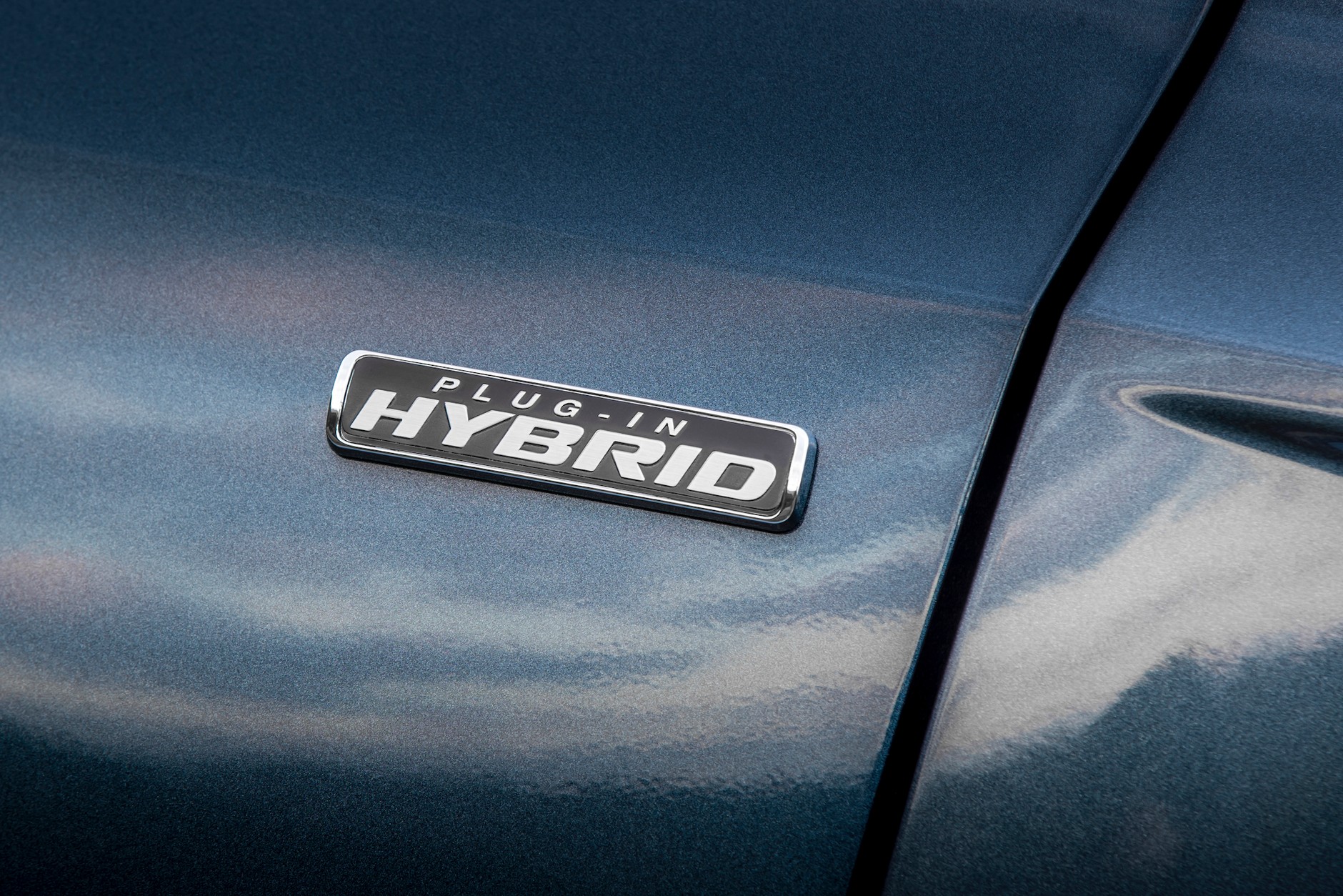 Kuga ST-Line X Plug-In Hybrid 045