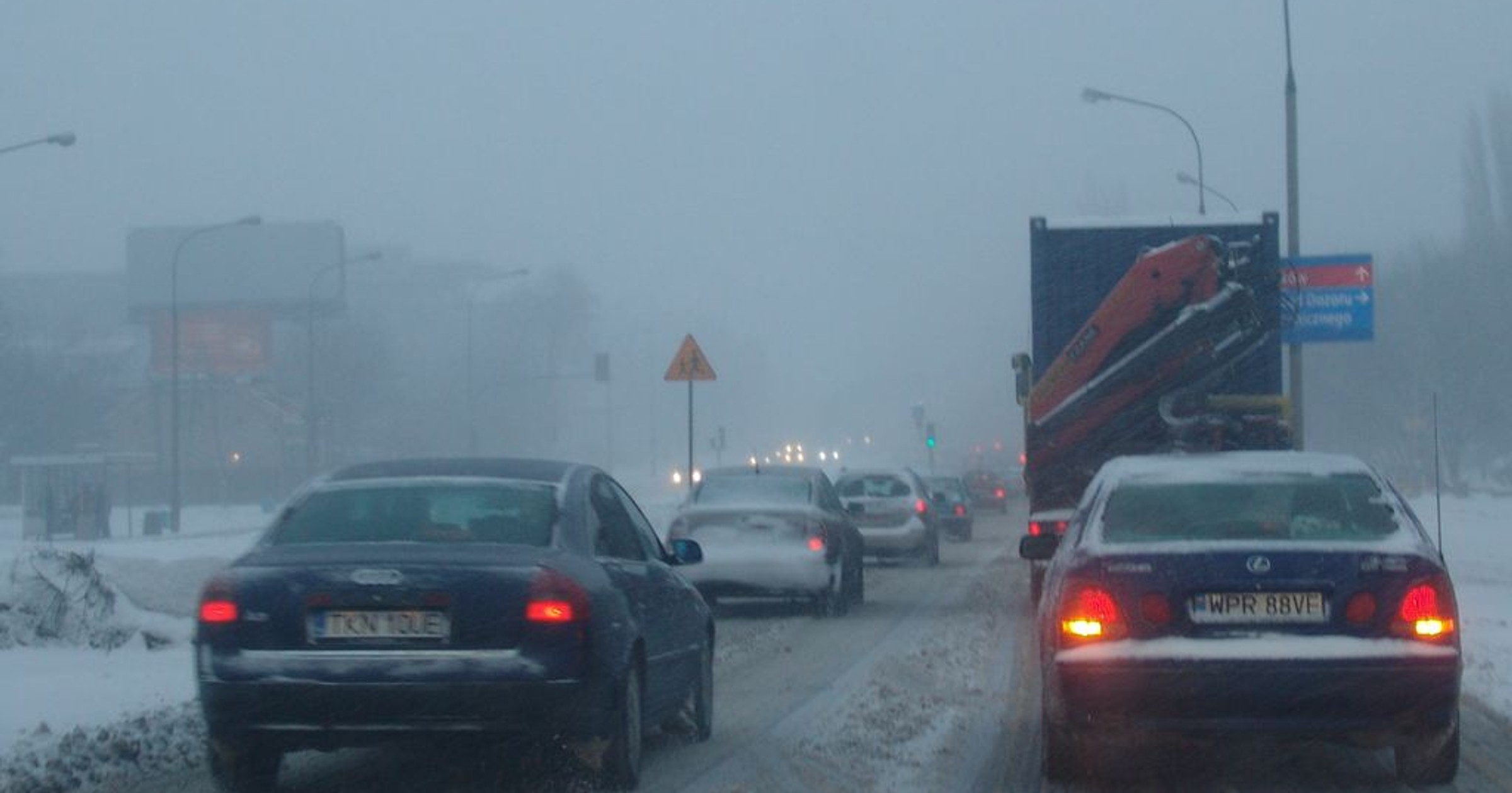 GDDKiA: wszystkie drogi krajowe przejezdne. Prawie w całym kraju pada śnieg