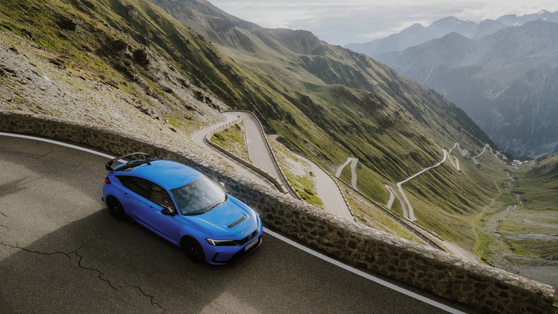 Przełęcz Stelvio we Włoszech