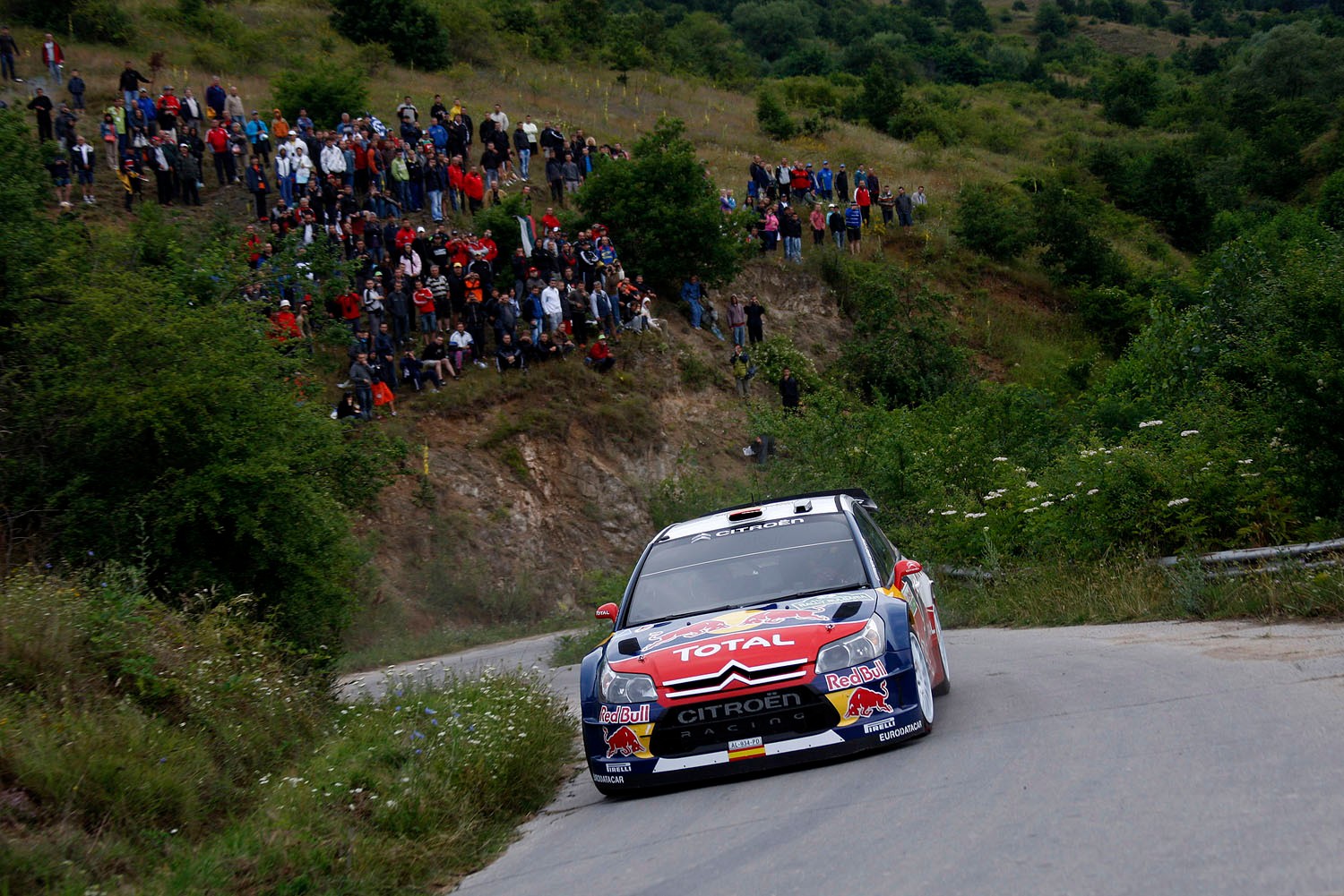 Citroën Total WRT taranuje konkurentów (galeria Rallyworld©Willy Weyens)