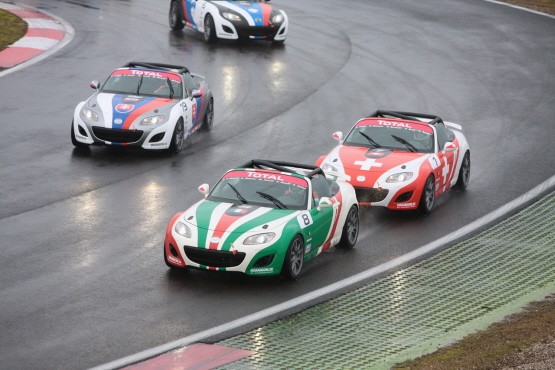 MX-5 Open Race 2010 - wielki debiut Mazdy (galeria)