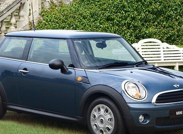 Pierwszy małopolski salon MINI