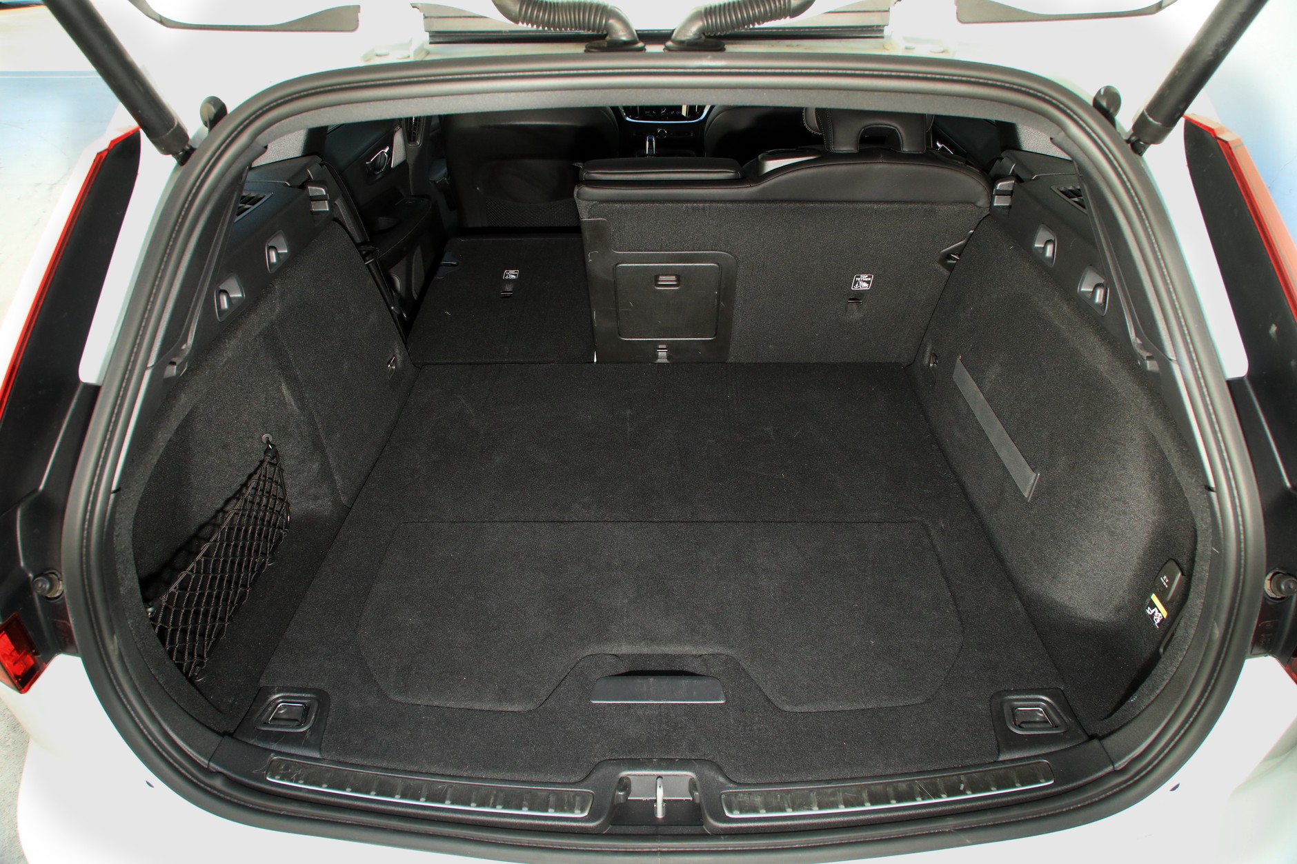 Volvo V60 T8 AWD