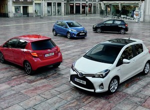 Toyota Yaris FL w polskich salonach