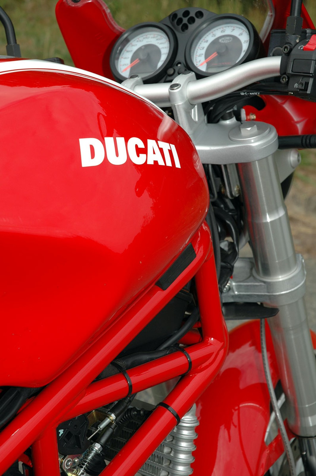 Ducati Monster S2R – włoska żyleta (test)