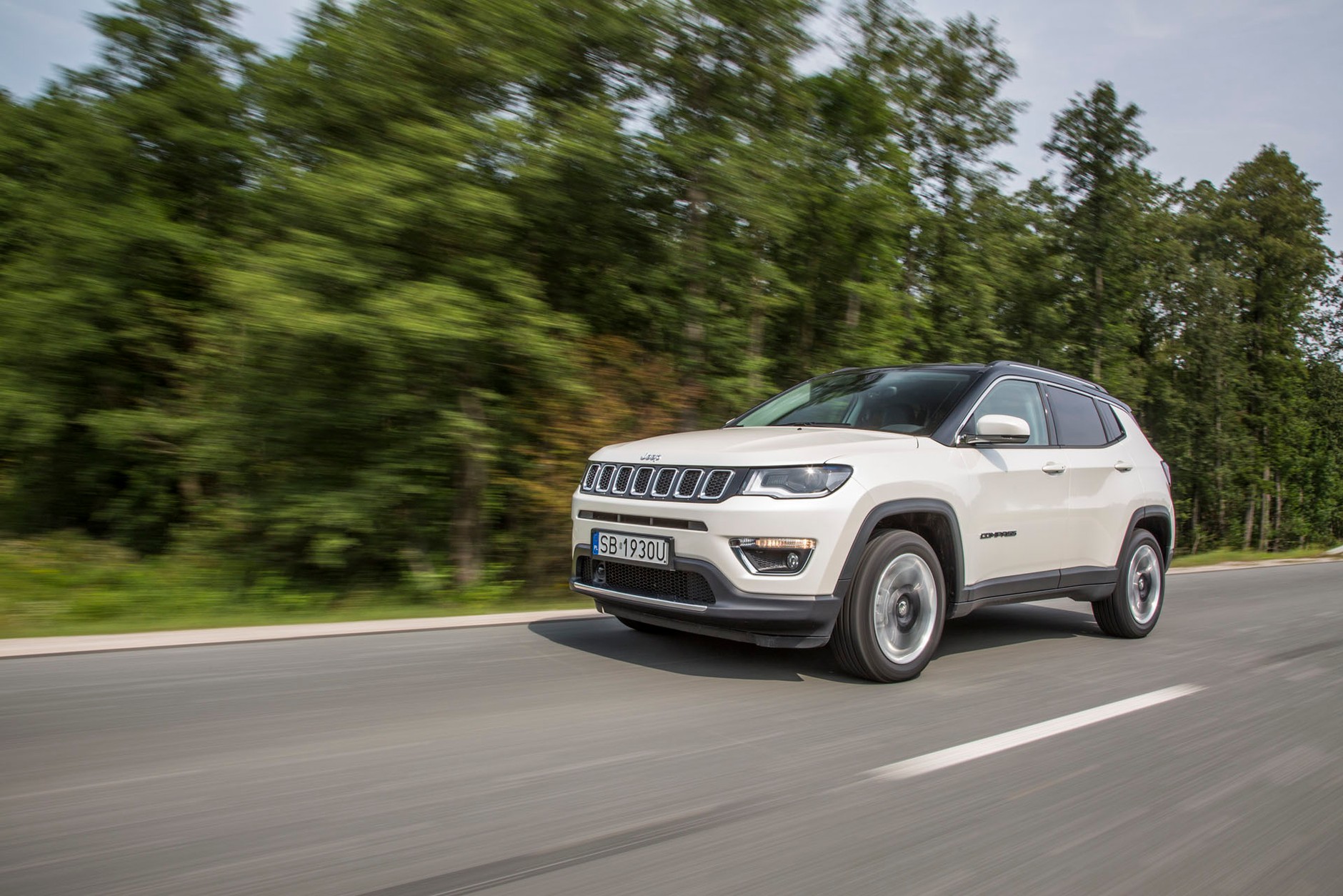 Jeep Compass - gwarancja perforacyjna 7 lat, ocena 3 gwiazdki