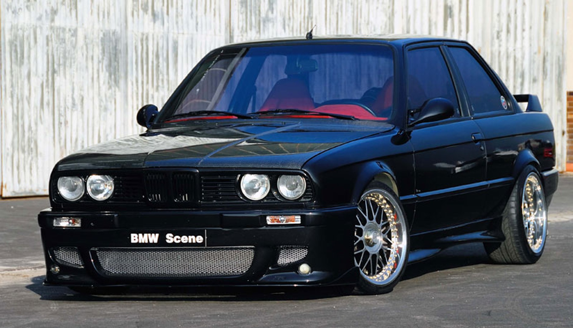 Garaż tunera: BMW 318is – forever young