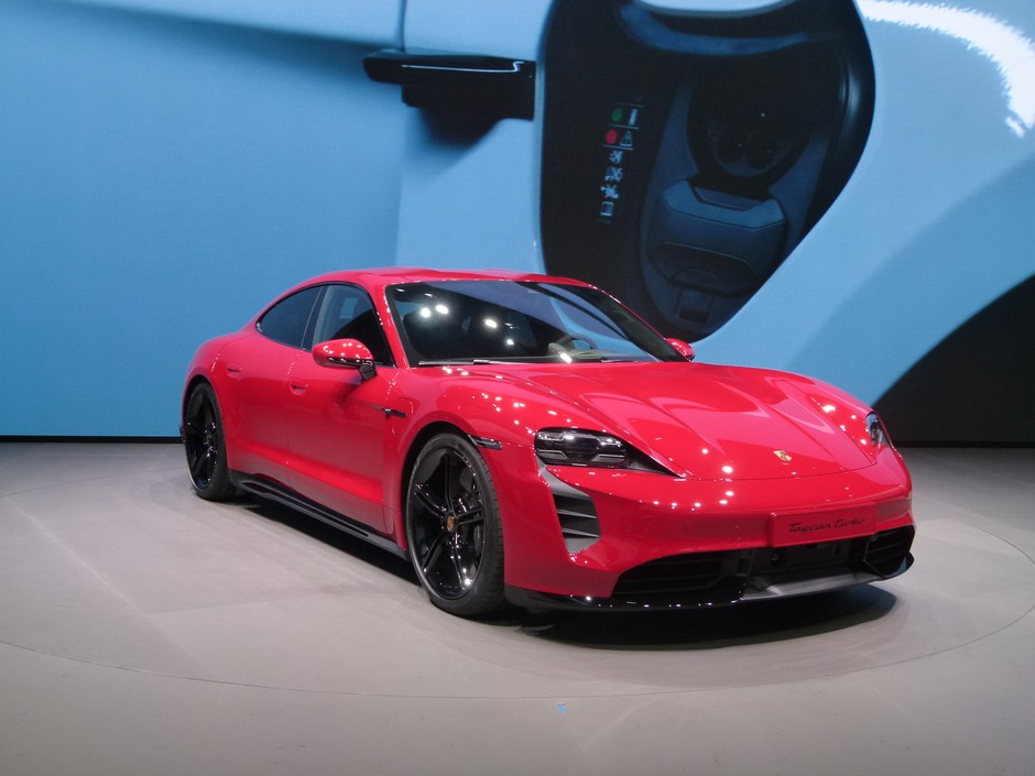 Porsche Taycan
