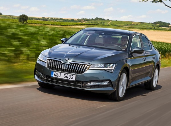 Skoda Superb - 20 lat i trzy generacje