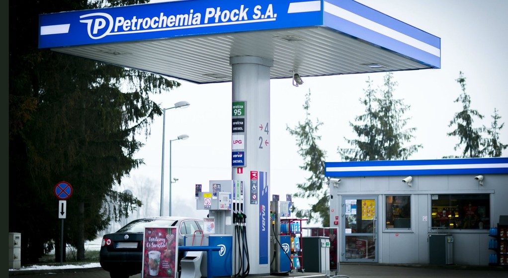 Stacja paliw pod marką Petrochemii Płock