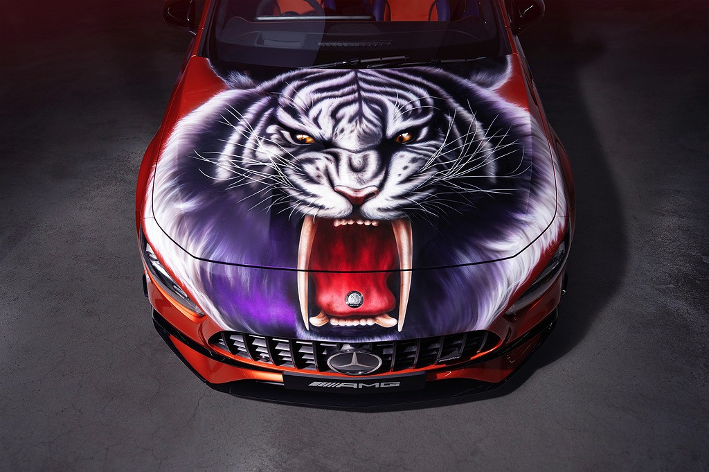 Art Cars Mercedes-AMG i Palace Skateboards
