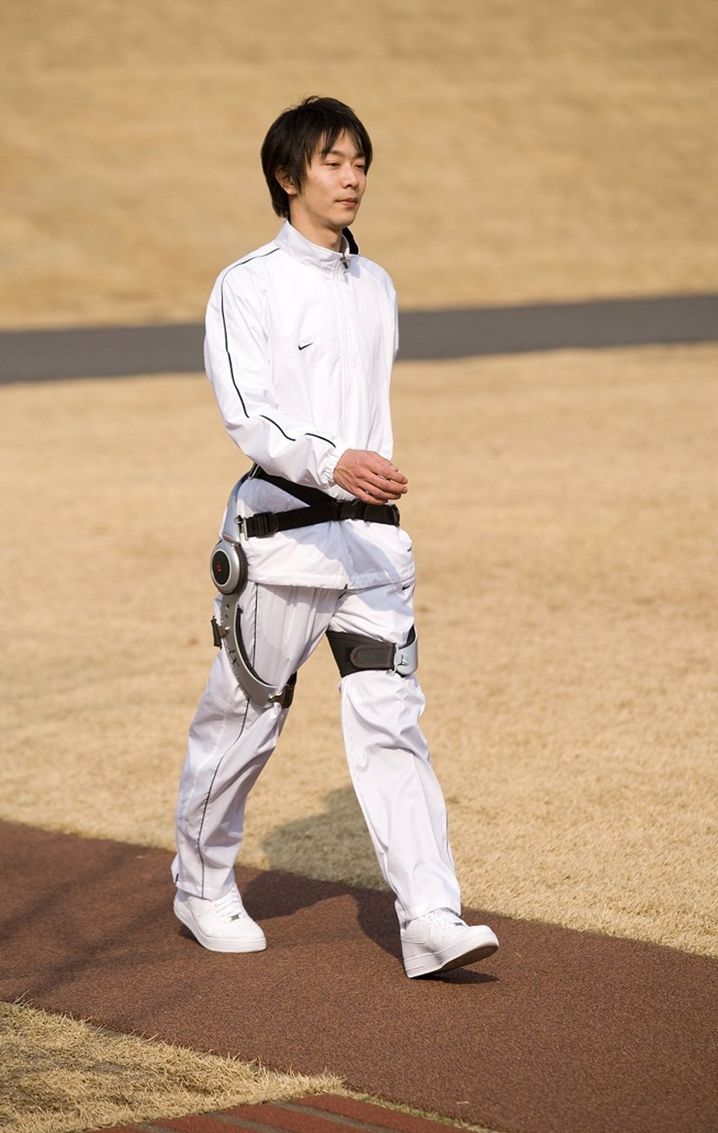 Honda pomagająca chodzić