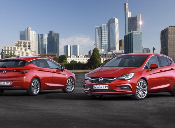 Frankfurt 2015: nowy Opel Astra gwiazdą stoiska