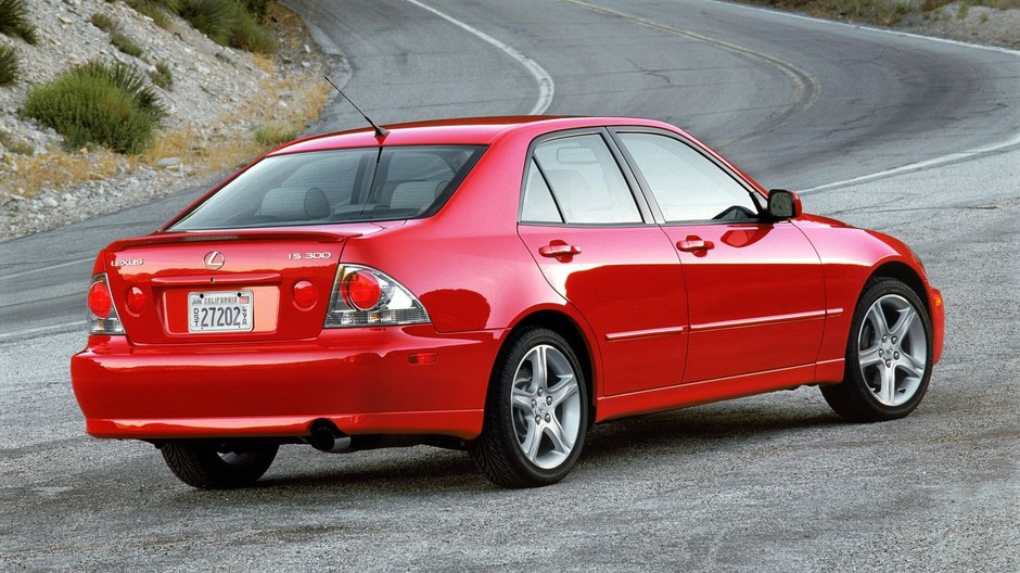 Lexus IS