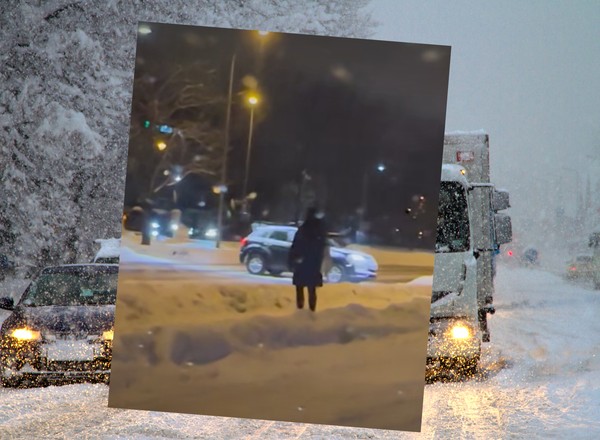 Próbował hamować przed przejściem i zrobił piruet. O krok od tragedii