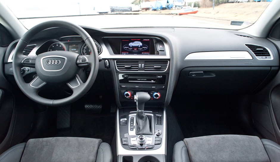 Odświeżone Audi A4 w salonach
