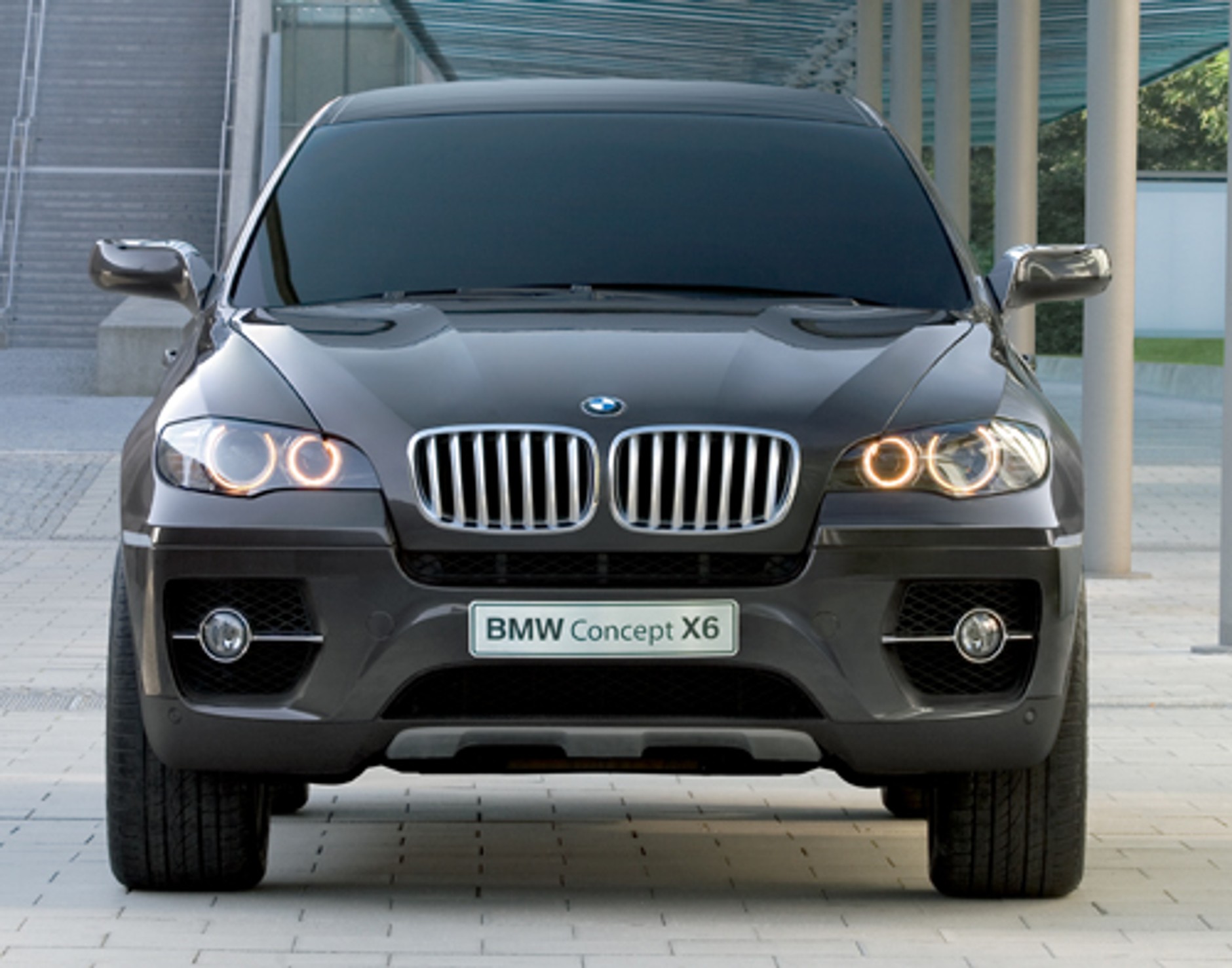 BMW X6 - Macho Coupe