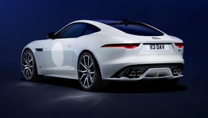 Ostatni sportowy Jaguar z silnikiem spalinowym. Posłuchaj, jak brzmi