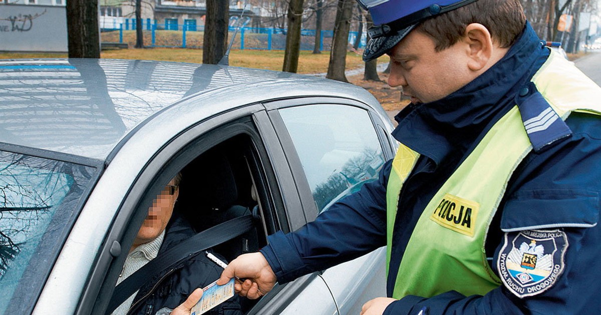  Zamówił prawo jazdy z dostawą do domu. Teraz może posiedzieć nawet 5 lat