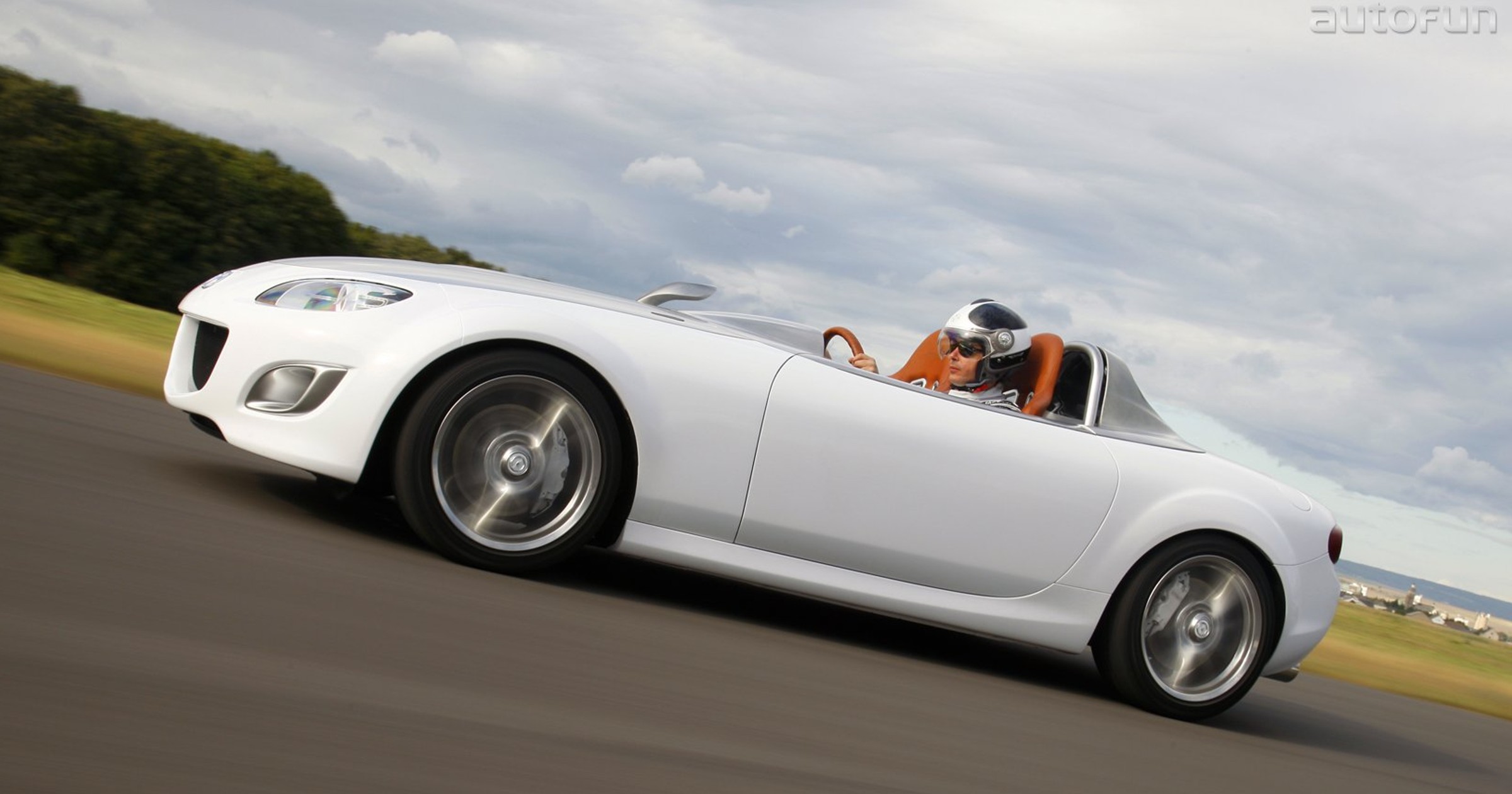 Mazda MX-5 Superlight