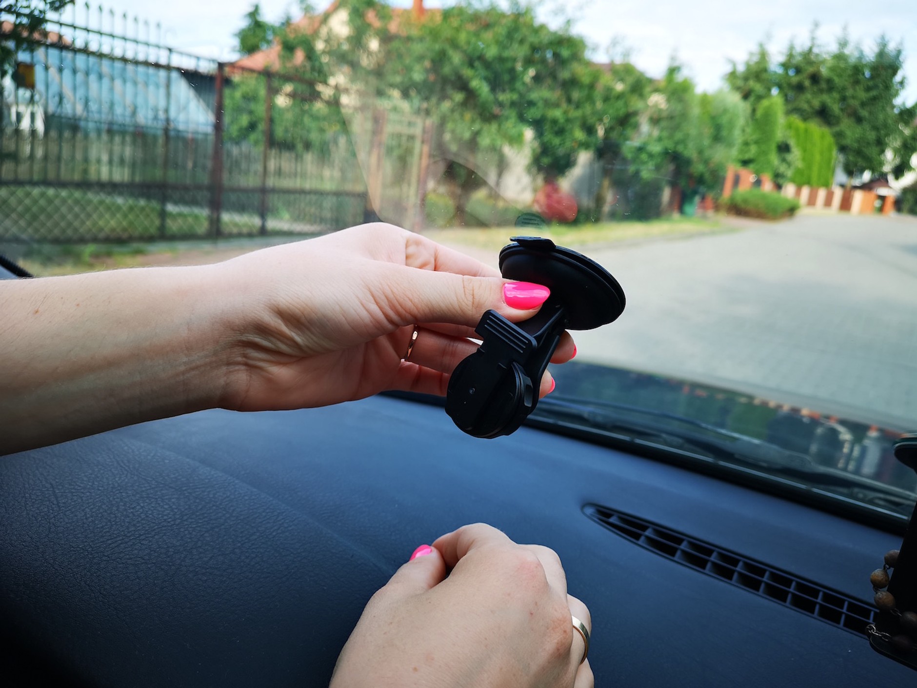 Jak prawidłowo zamontować sprzęt?