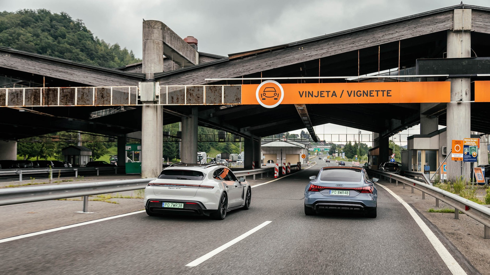 Podróż Porsche Taycanem i Audi e-tronem GT do Chorwacji