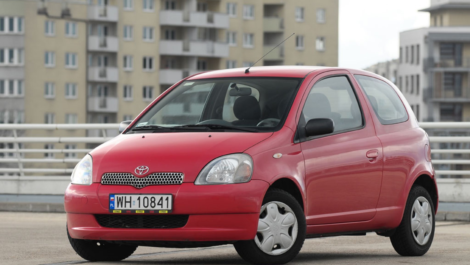 Pierwsza generacja Toyoty Yaris w 2000 r. zdobyła tytuł Europejskiego Samochód Roku